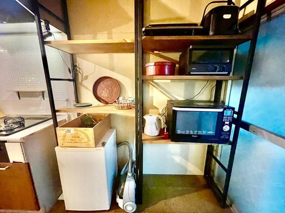 三丁庵 貸別荘 海まで徒歩10分 観光地ペリーロードまで徒歩2分の最高なロケーション 下田を遊び尽くせる貸別荘 無料駐車場もあります2Min Walk To The Perry Road 10Min Walk To The Beach Old Japanese Modern Style House Exterior foto